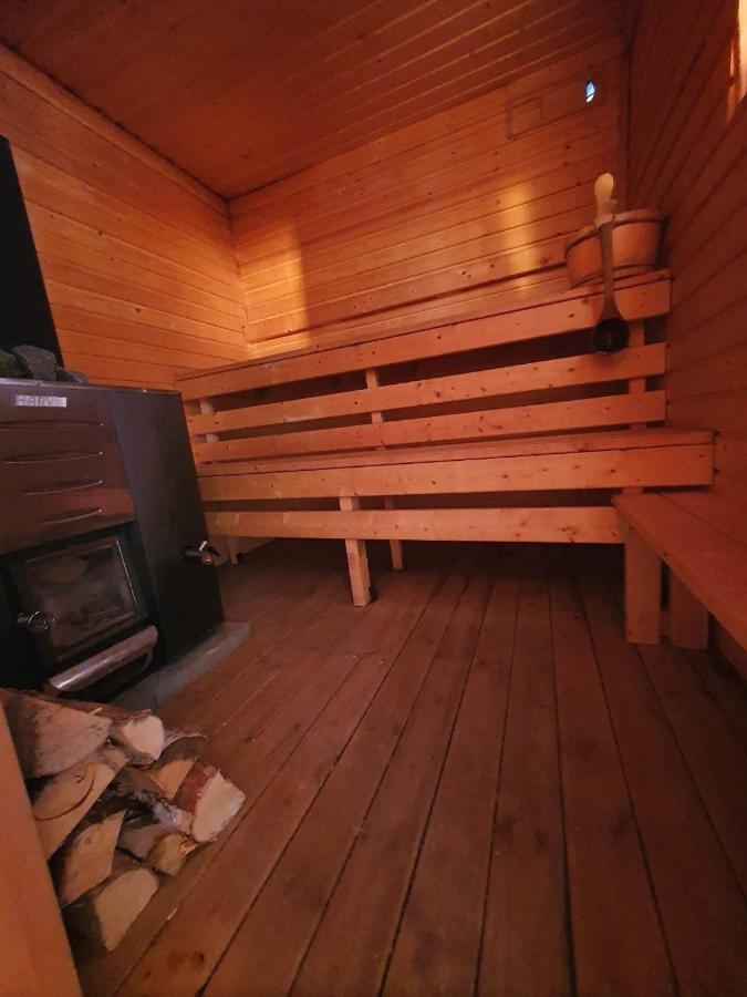 Stuga I Storklinten Harads Esterno foto